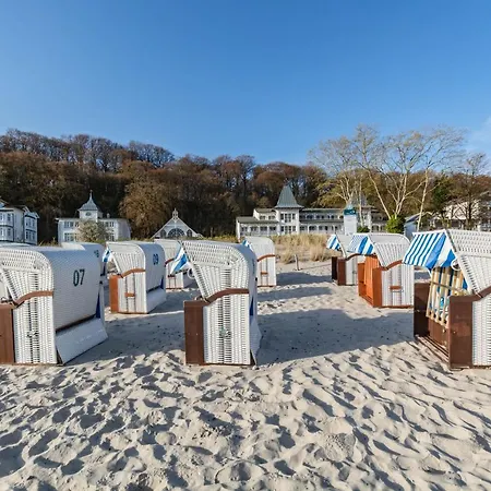 Seeschloss, App 19 - Direkt An Der Strandpromenade, Toplage Остзебад Бинц