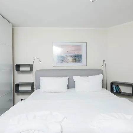 Seeschloss, App 19 - Direkt An Der Strandpromenade, Toplage Lejlighed Binz